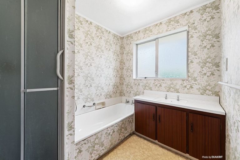 Photo of property in 8b Cargill Street, Karori, Wellington, 6012