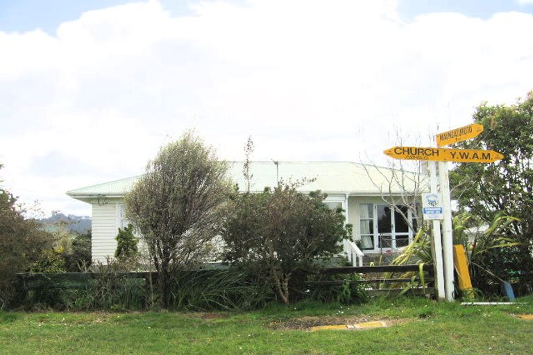 Photo of property in 46 Gorge Road, Maungaturoto, 0520