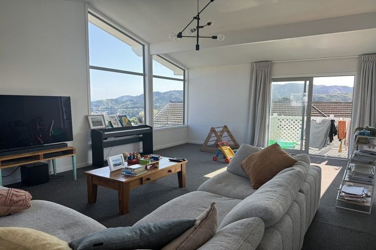 Photo of property in 3 Rydal Place, Southgate, Wellington, 6023