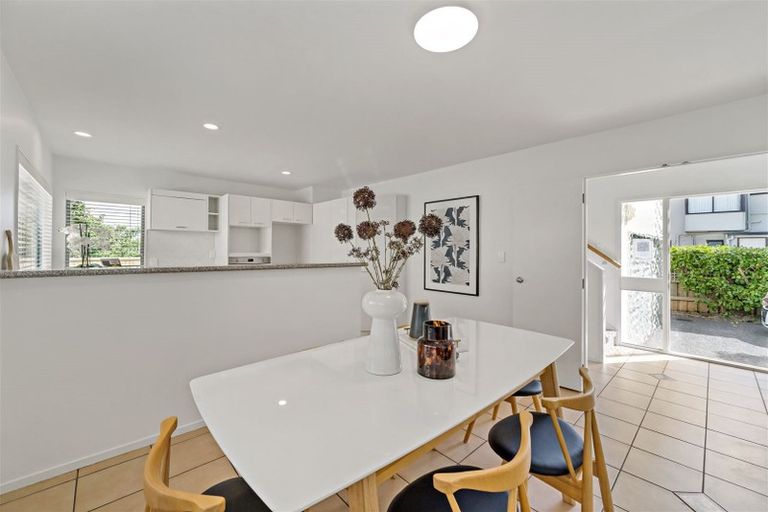 Photo of property in 1/30 Lomond Street, Takapuna, Auckland, 0622