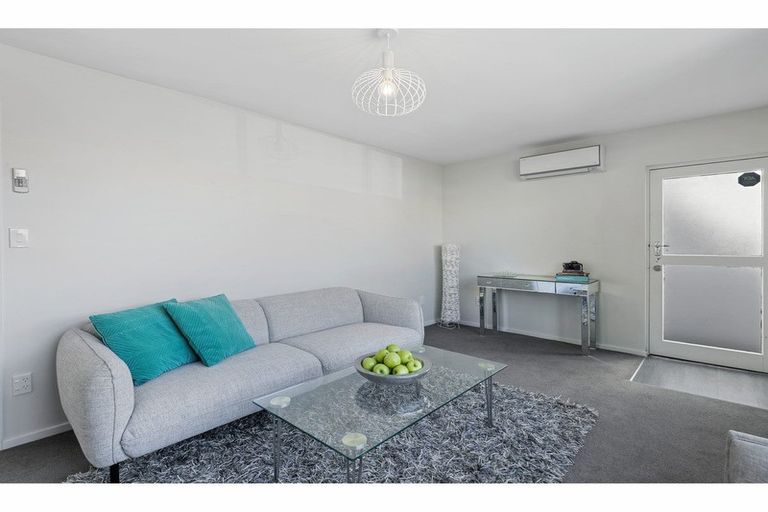 Photo of property in 3/16 Lane Street, Woolston, Christchurch, 8023