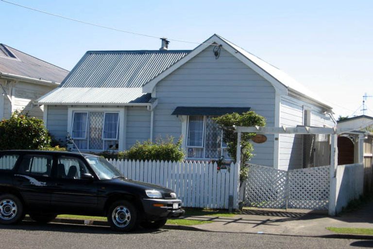 Photo of property in 22 Niblett Street, Whanganui, 4500