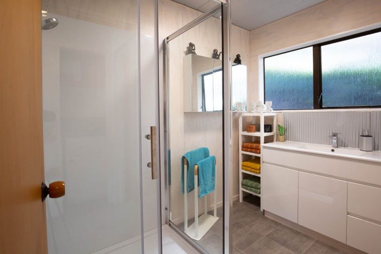 Photo of property in 2/14 Jerningham Street, Enner Glynn, Nelson, 7011