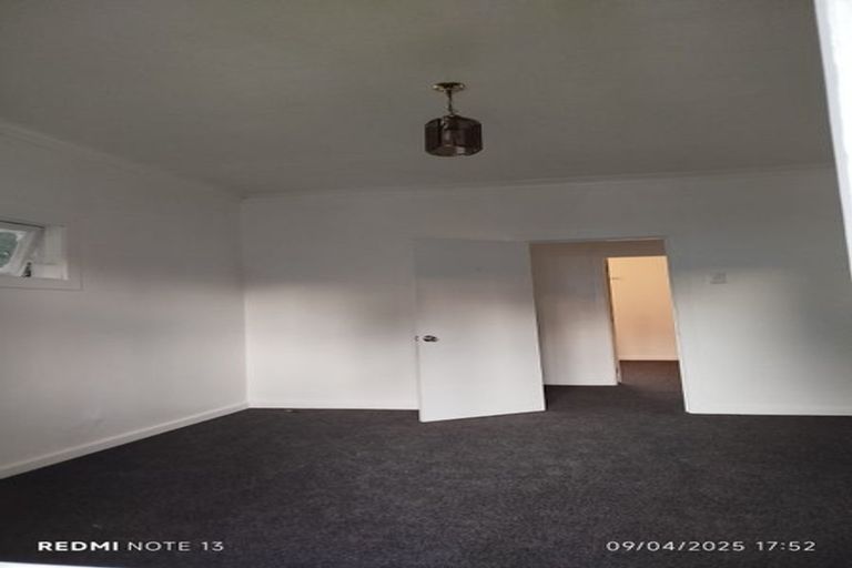 Photo of property in 26a Ludlam Crescent, Woburn, Lower Hutt, 5010