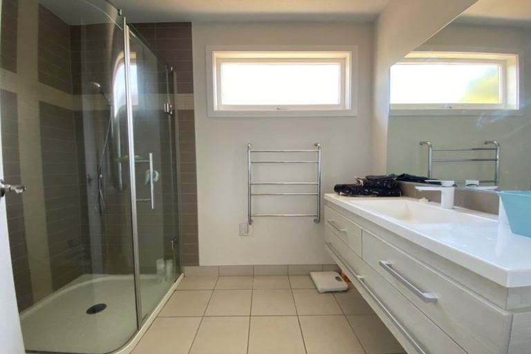 Photo of property in 43 Roseberry Avenue, Birkenhead, Auckland, 0626