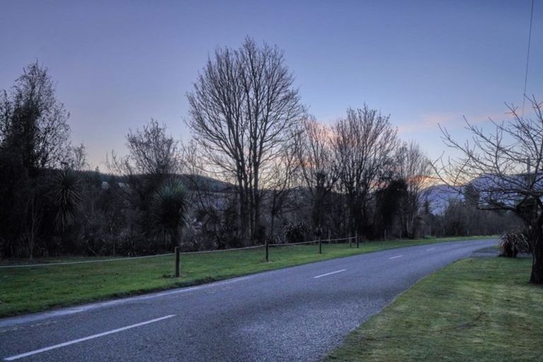 Photo of property in 328 Whitecliffs Road, Whitecliffs, Coalgate, 7673