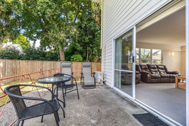 Photo of property in 28 Highbury Drive, Levin, 5510