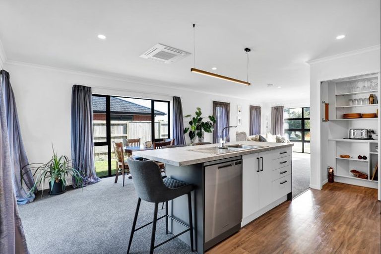 Photo of property in 3 Tangaroa Street, Waitara, 4320