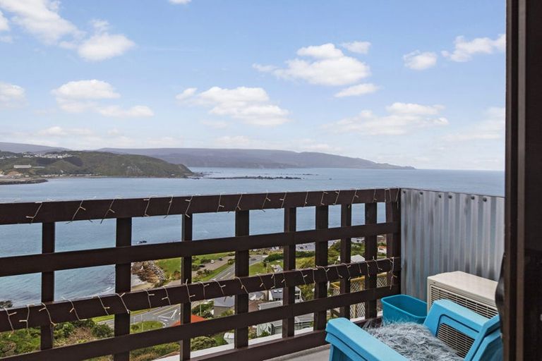 Photo of property in 81 View Road, Houghton Bay, Wellington, 6023