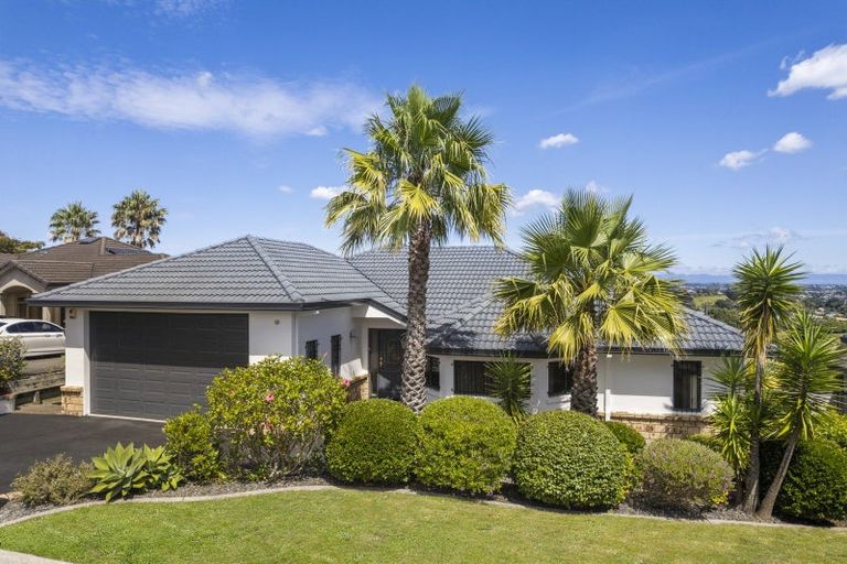 Photo of property in 15 Aurora Avenue, Welcome Bay, Tauranga, 3112
