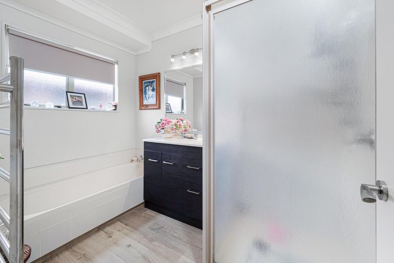 Photo of property in 106 Burns Street, Leamington, Cambridge, 3432