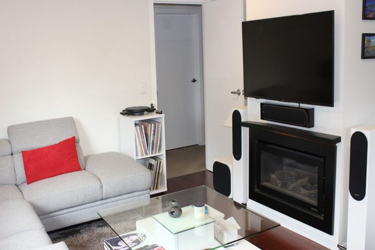 Photo of property in 4 Lakshmi Place, Khandallah, Wellington, 6035