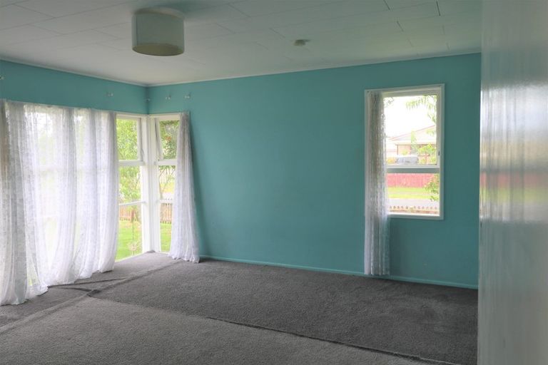 Photo of property in 2 Mervan Street, Mangere East, Auckland, 2024