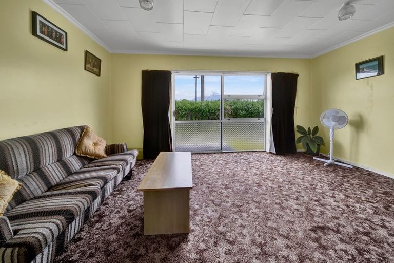 Photo of property in 11 Kent Terrace, Midhirst, Stratford, 4394