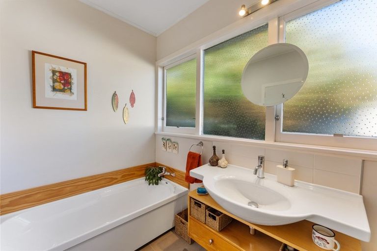 Photo of property in 8 Sullivan Grove, Epuni, Lower Hutt, 5011