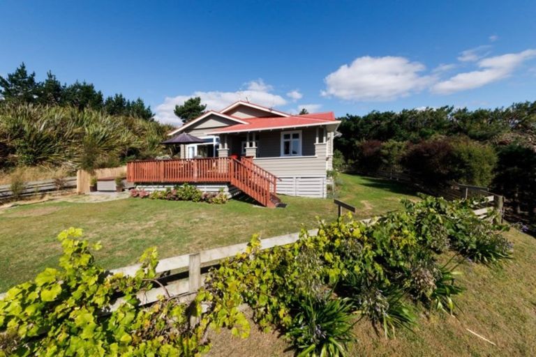 Photo of property in 104 Harrison Hill Road, Aokautere, Palmerston North, 4471