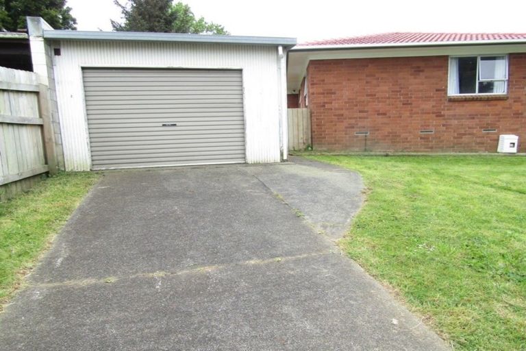 Photo of property in 121 Mahia Road, Wattle Downs, Auckland, 2103