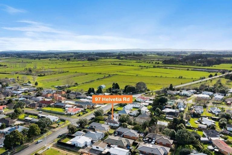 Photo of property in 97 Helvetia Road, Pukekohe, 2120