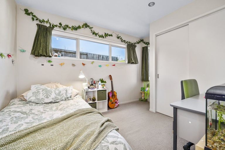 Photo of property in 68 Falcon Drive, Welcome Bay, Tauranga, 3112