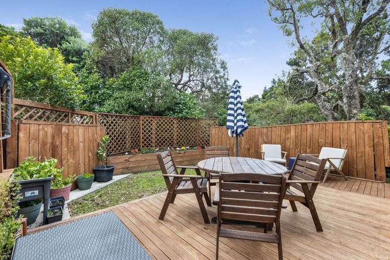 Photo of property in 107 Kenmore Street, Newlands, Wellington, 6037