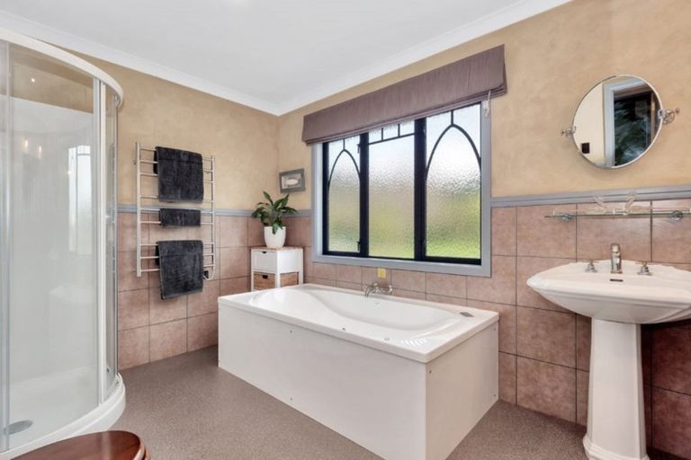 Photo of property in 9 Water Race Lane, Thames, 3577