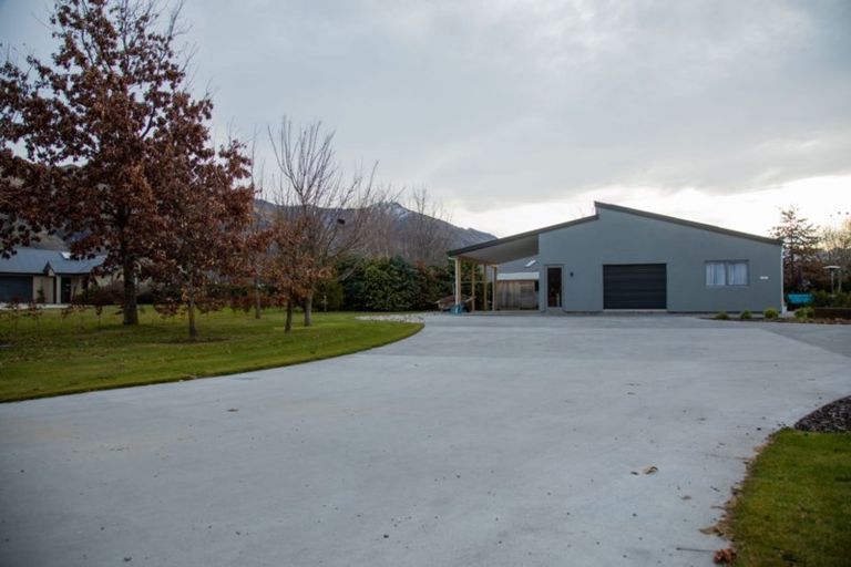 Photo of property in 17 Mountain View Drive, Wanaka, 9382