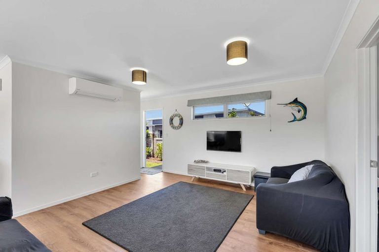 Photo of property in 112 Mahoe Place, Matarangi, Whitianga, 3592