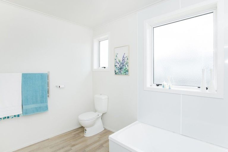 Photo of property in 656 Aberdeen Road, Te Hapara, Gisborne, 4010