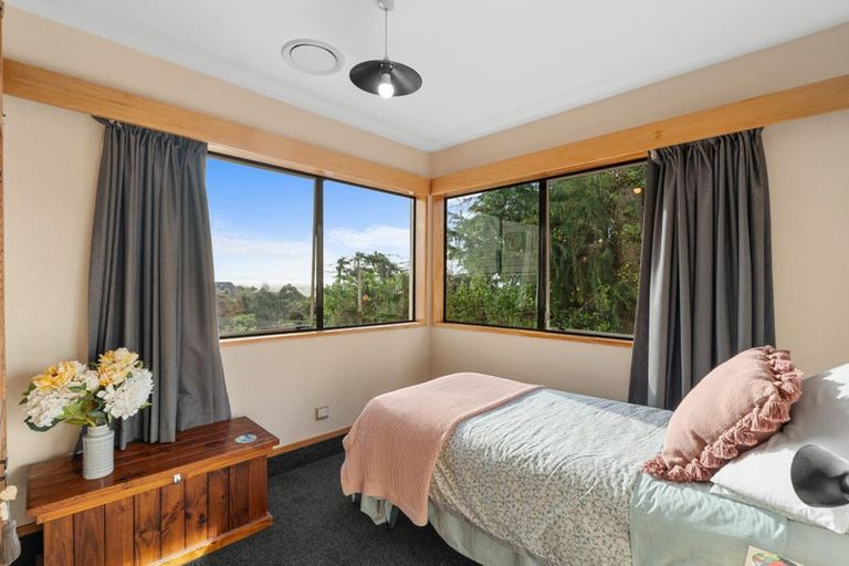 Photo of property in 9 Woodside Common, Westmorland, Christchurch, 8025