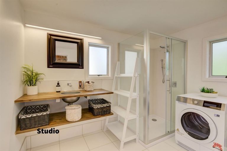 Photo of property in 11 Bridge Street, Waikuku Beach, 7473