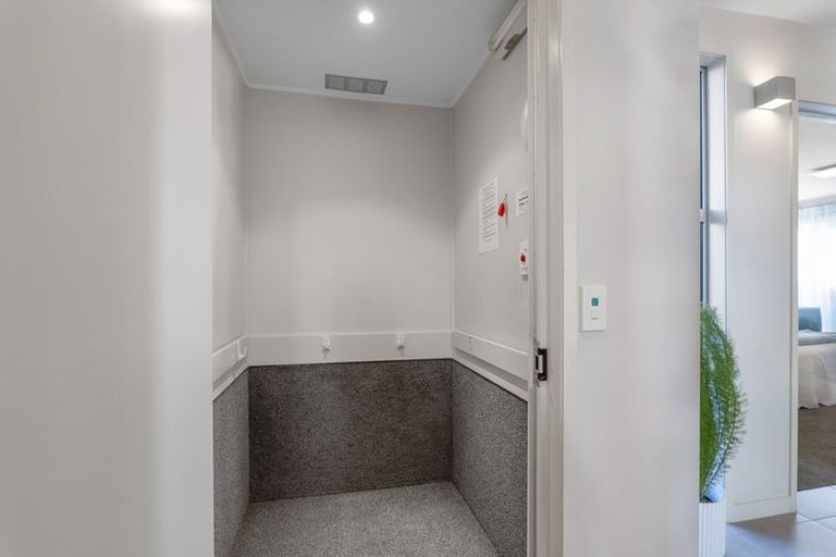Photo of property in 4a Dawson Street, New Plymouth, 4310