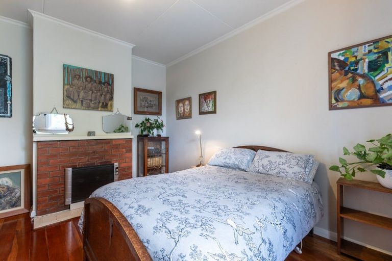 Photo of property in 3 Atkinson Street, Woodville, 4920