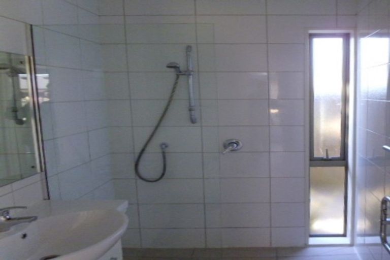 Photo of property in 15c Queen Street, Westport, 7825