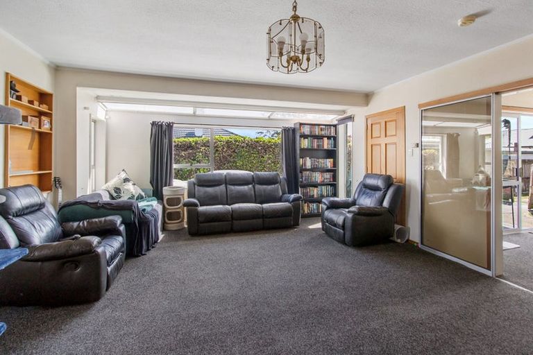 Photo of property in 2/18 Rugby Street, Highfield, Timaru, 7910