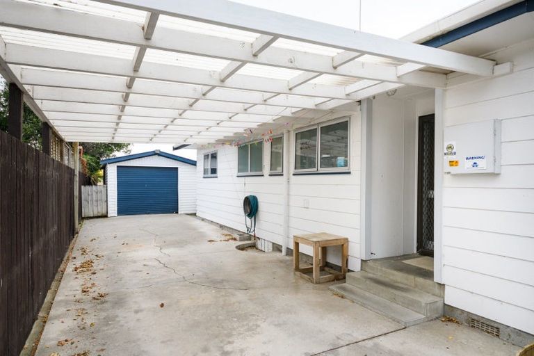 Photo of property in 95 Benmore Avenue, Cloverlea, Palmerston North, 4412
