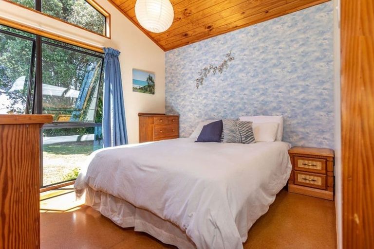 Photo of property in 117 Rangi Avenue, Whangamata, 3620