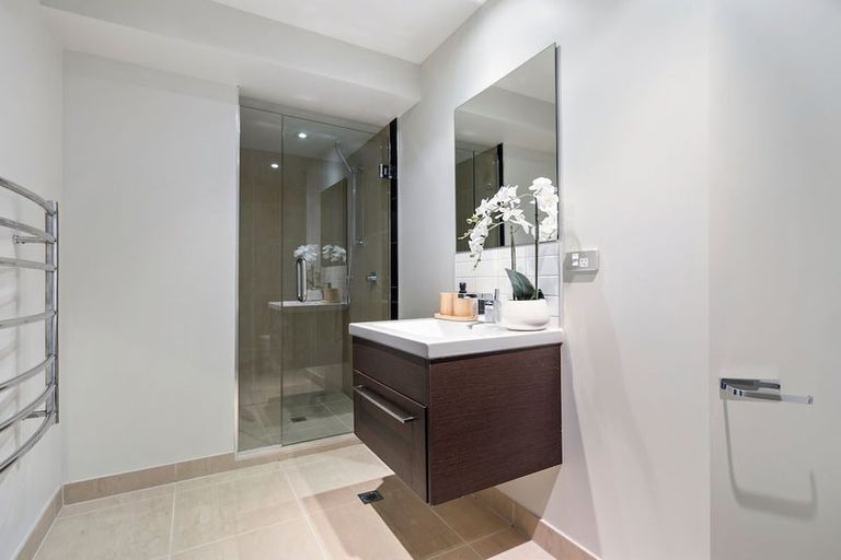 Photo of property in 2/11 Gum Lane, Queenstown, 9300