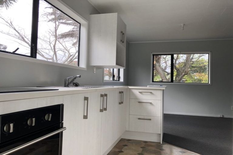 Photo of property in 2/164 Church Street, Onehunga, Auckland, 1061