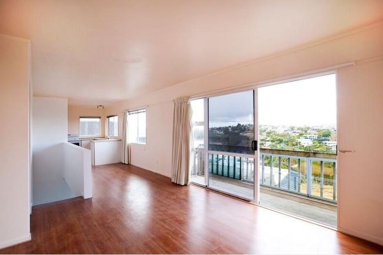 Photo of property in 67 Ardern Avenue, Stanmore Bay, Whangaparaoa, 0932