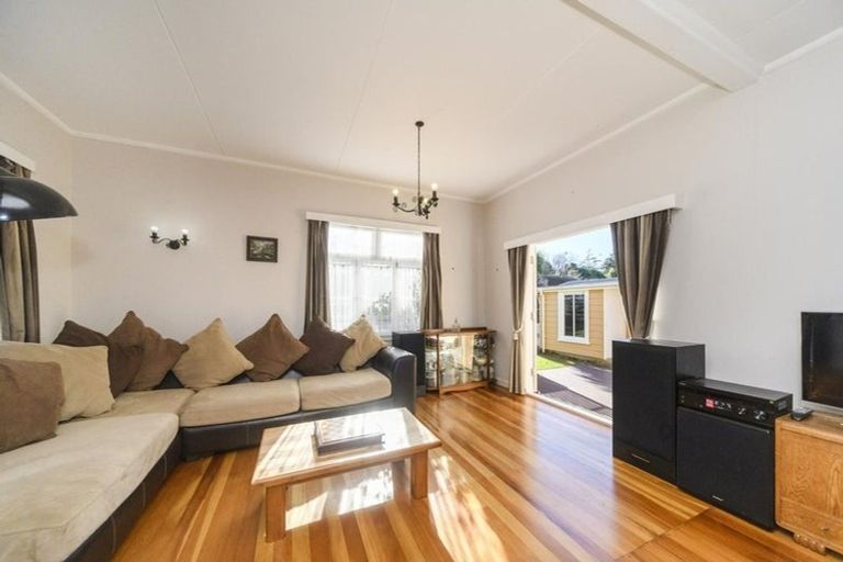 Photo of property in 859 Main Street, Roslyn, Palmerston North, 4414