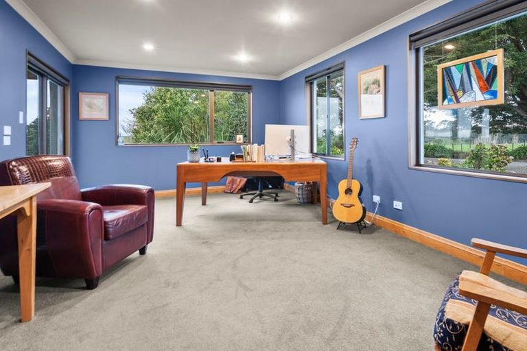 Photo of property in Te-puna Wedding Venue, 375 Lethbridge Road, Feilding, 4779