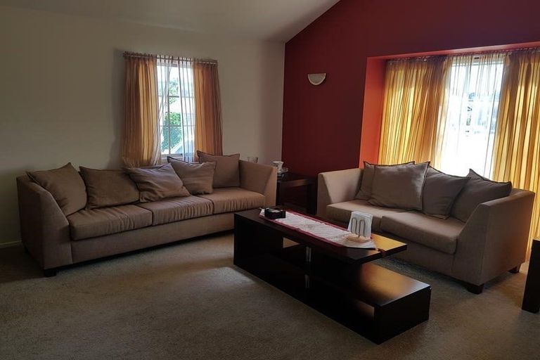 Photo of property in 17 Pippen Court, Henderson, Auckland, 0612