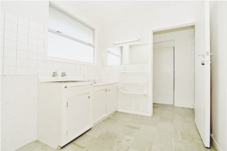 Photo of property in 1/29 Edmund Hillary Avenue, Papakura, 2110