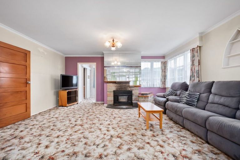 Photo of property in 4 Pringle Street, Taita, Lower Hutt, 5011