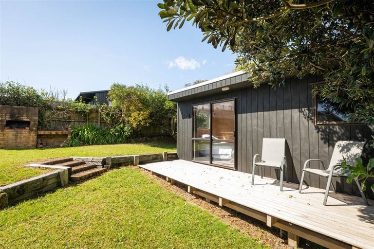 Photo of property in 33 Brighton Road, Waihi Beach, 3611