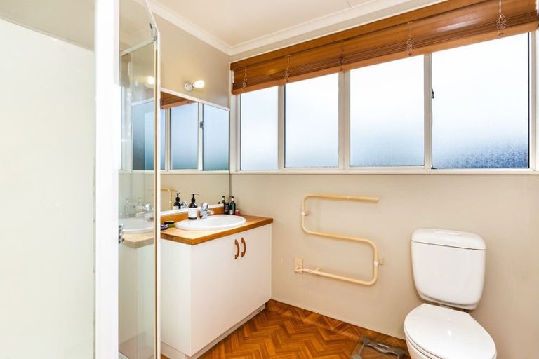 Photo of property in 27 Logan Avenue, Wharewaka, Taupo, 3330