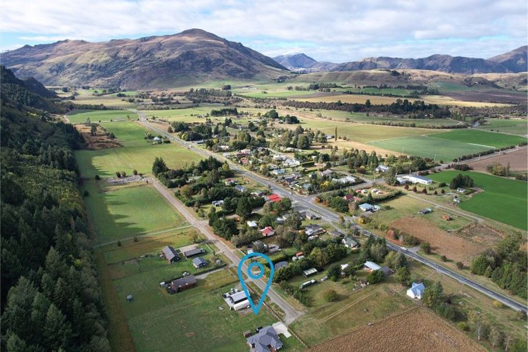 Photo of property in 6 Carlisle Street, Athol, 9793