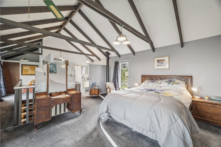 Photo of property in 18 Hilden Place, Hilltop, Taupo, 3330