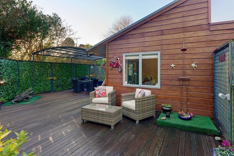 Photo of property in 82 Te Moana Road, Waikanae Beach, Waikanae, 5036