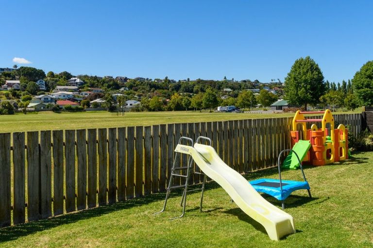 Photo of property in 402b Ngatai Road, Bellevue, Tauranga, 3110